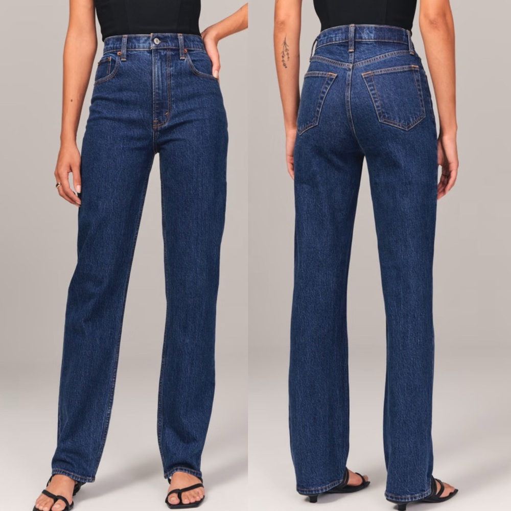 Abercrombie & Fitch NWOT  Ultra High Rise 90s Straight Jean size 27/4 Regular
